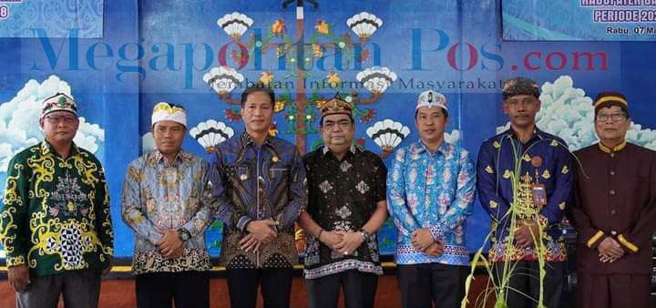 41 Pengurus Majelis Daerah Agama Hindu Kaharingan Kabupaten Barito Utara, Masa Bhakti 2023 -2028 Resmi Dikukuhkan