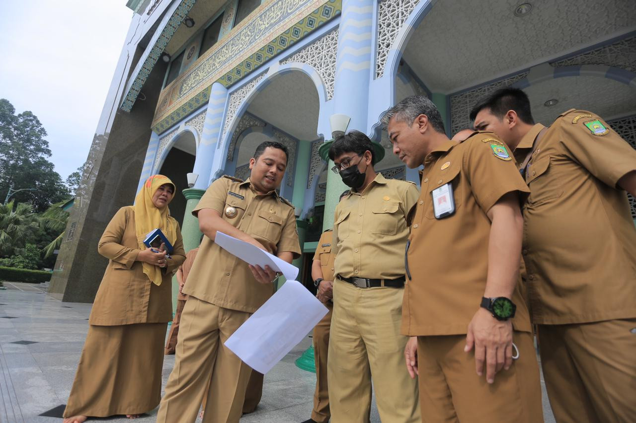 Pemkot Rencanakan Penataan Masjid Al Azhom Sebagai Pusat Wisata Religi