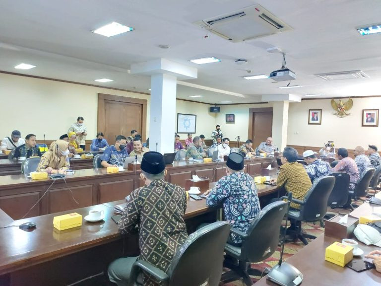 Diprakarsai Majalah Peluang, LPDB-KUMKM Terima Kunjungan Studi Banding 14 Koperasi 