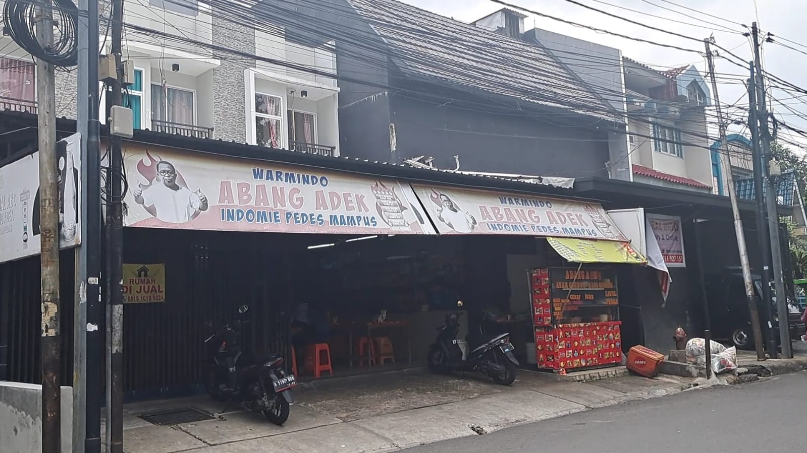 Cobain Mi Abang Adek Yang Terkenal di Jakarta Barat, Pedasnya Super Nampol Bikin Ketagihan