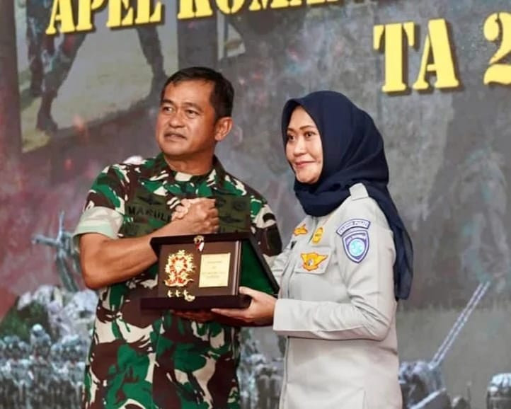 Dukung Kampanye Disiplin Berlalu Lintas, Jasa Raharja Serahkan Sejumlah Bantuan kepada Kostrad