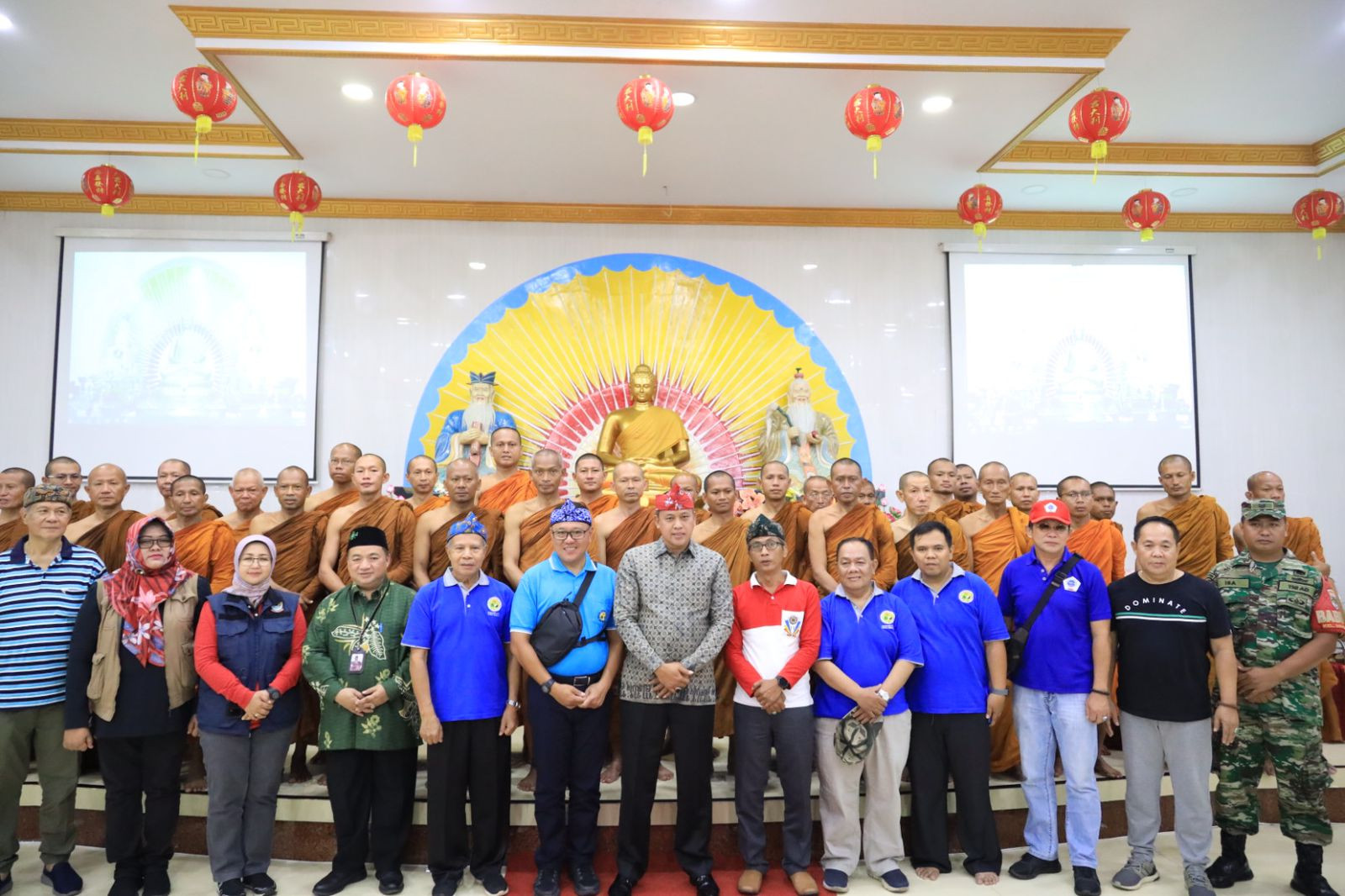 Sambut Kedatangan Bhikkhu Thudong, Plt. Wali Kota Bekasi Beri Apresiasi dan Dukungan