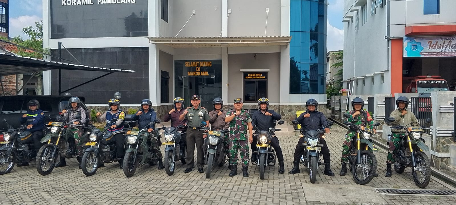 Danramil 08/Pml Berangkatkan Babinsa dan Bhabinkamtibmas Giat Bakti Sosial AKABRI 1994