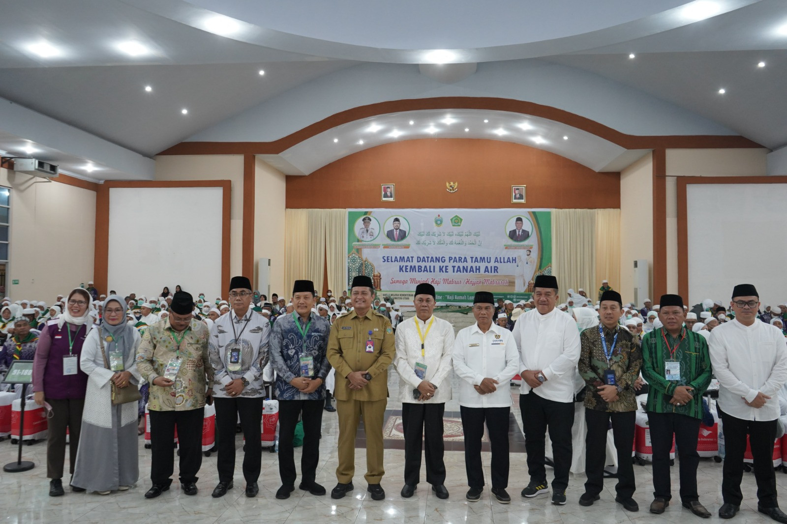 Wakil Bupati Asahan Sambut Kepulangan Jamaah Haji Kloter 1