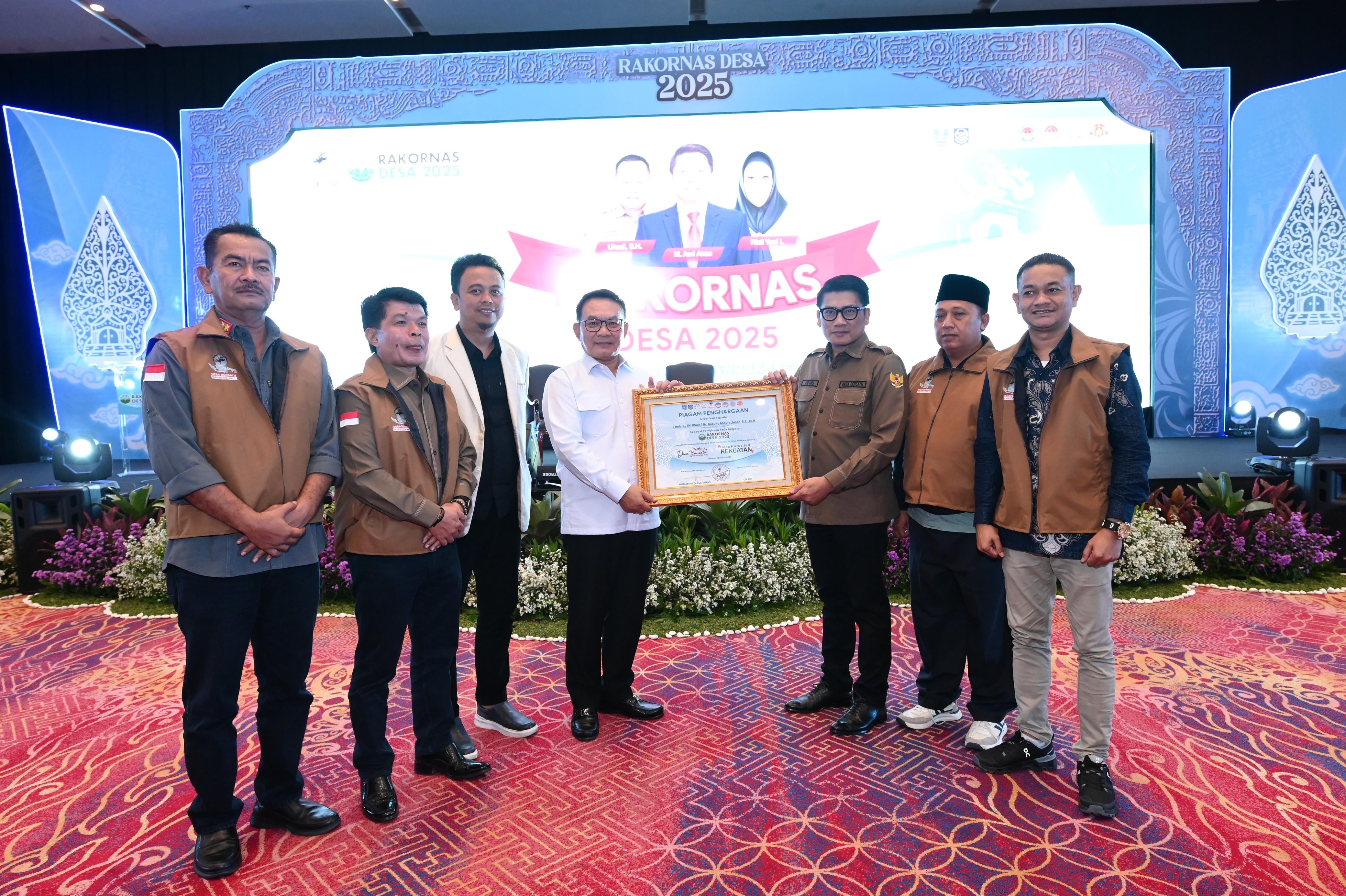 Dudung Abdurrachman Resmi Buka Rakornas Desa 2025