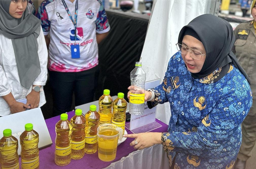 Cek Takaran Minyak Kita, Wakil Bupati Tangerang : Masyarakat Tak Perlu Khawatir, Sesuai Takaran