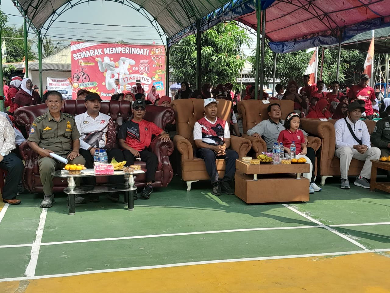 Danramil Rajeg, Dampingi Bupati Tangerang Lepas Karnaval