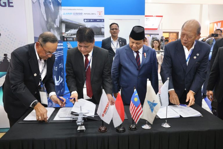 Menhan Prabowo Mendukung Kerjasama Industri Pertahanan Indonesia dan Malaysia 