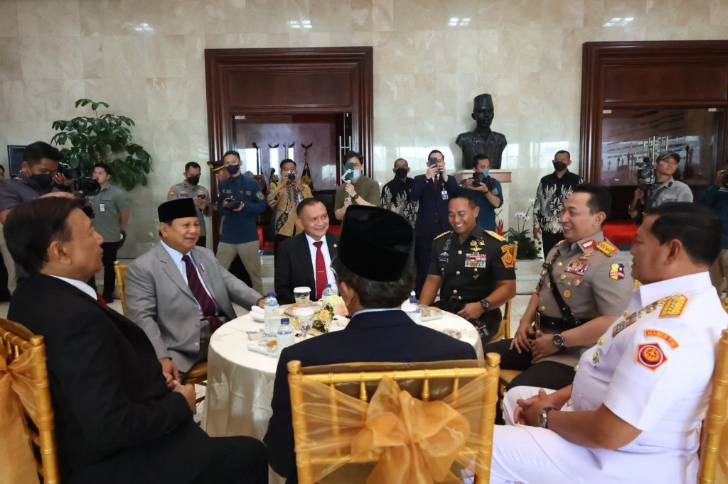 Menhan Hadiri Sertijab Panglima TNI